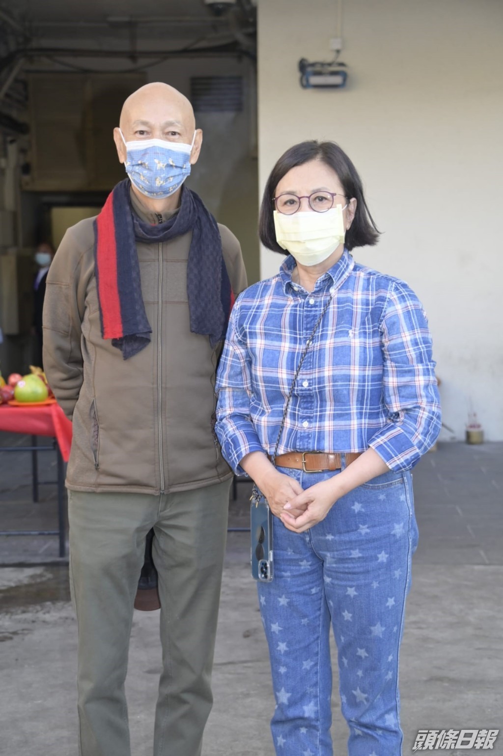 汪明荃與老公羅家英一同到場。